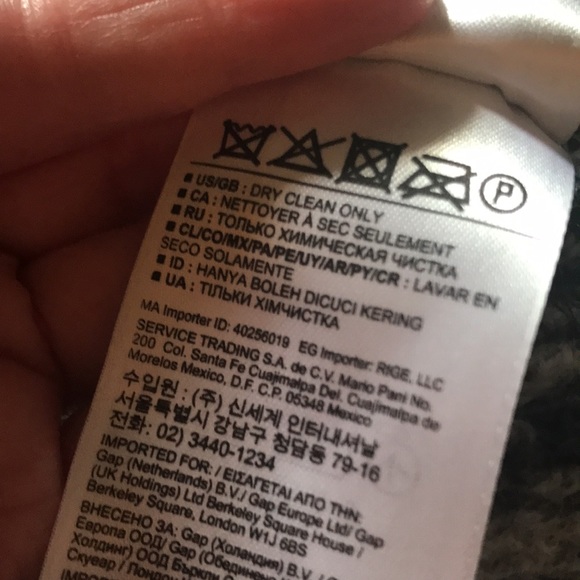 Gap Cardigan or Jacket - Picture 10 of 10